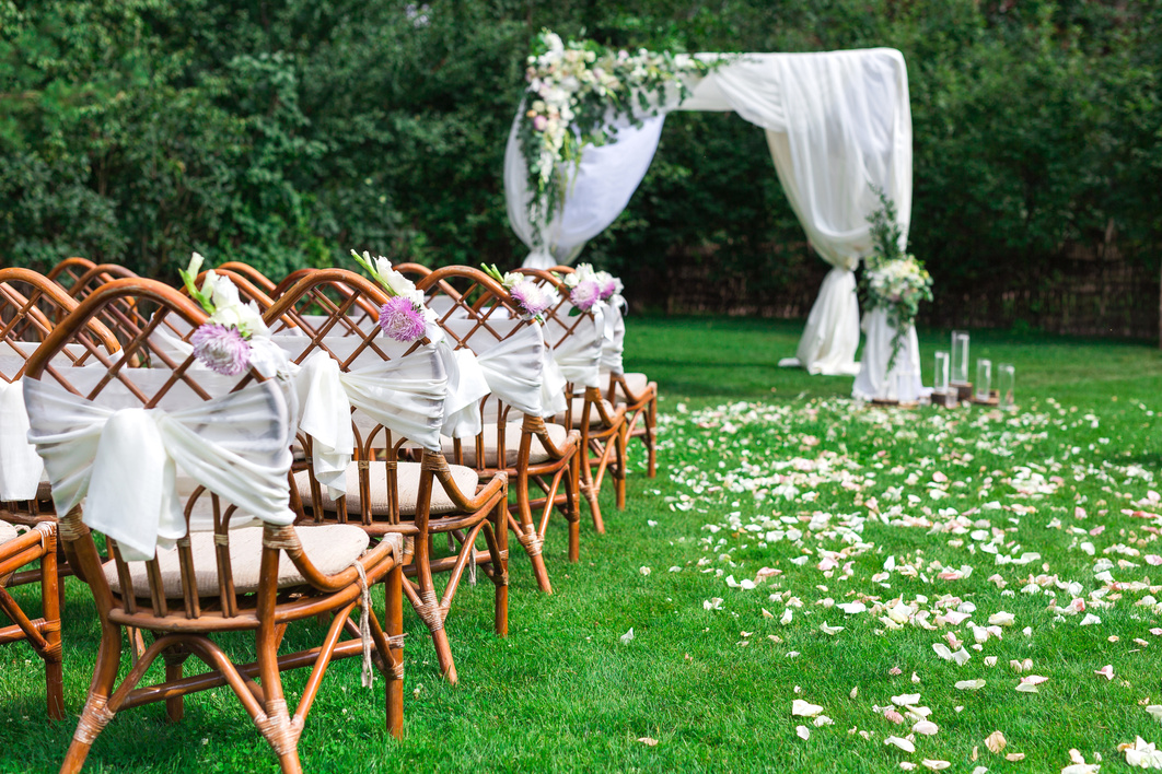 Beautiful setting for outdoors wedding ceremony